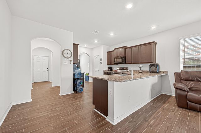 15315 Crescent Brookfield Drive, Humble, TX 77396