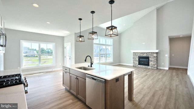 600 SUNSET BLVD, Annville, PA 17003