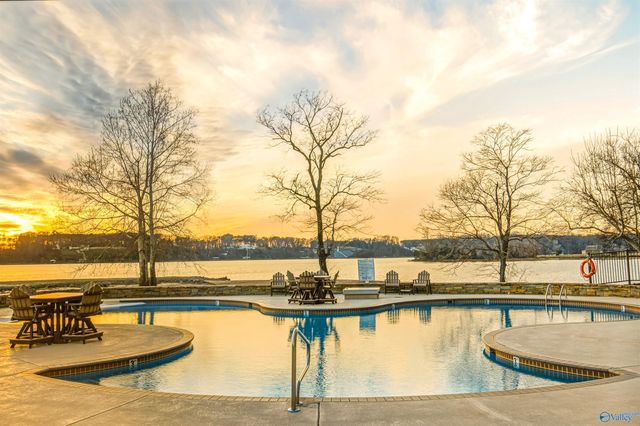 12100 Two Rivers Drive B1-3, Athens, AL 35611