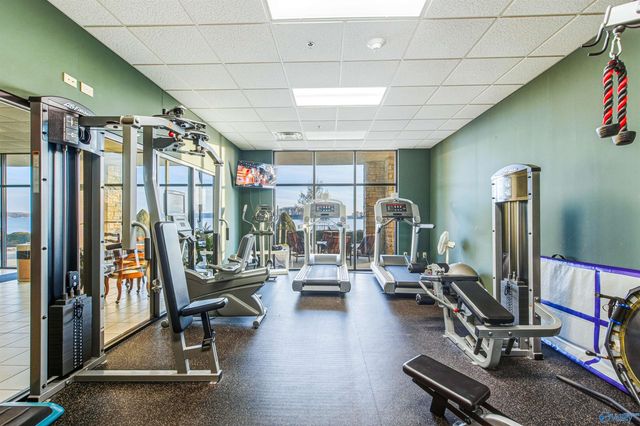 12100 Two Rivers Drive B1-3, Athens, AL 35611