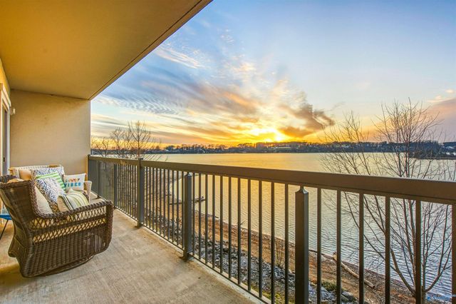 12100 Two Rivers Drive B1-3, Athens, AL 35611