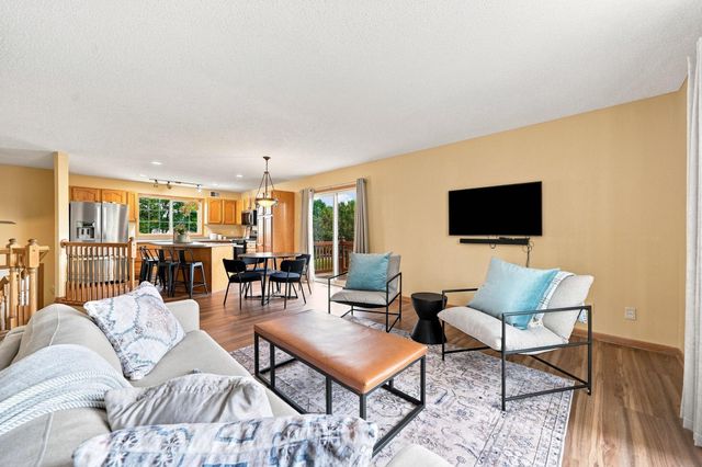 10693 Karston Avenue NE, Albertville, MN 55301