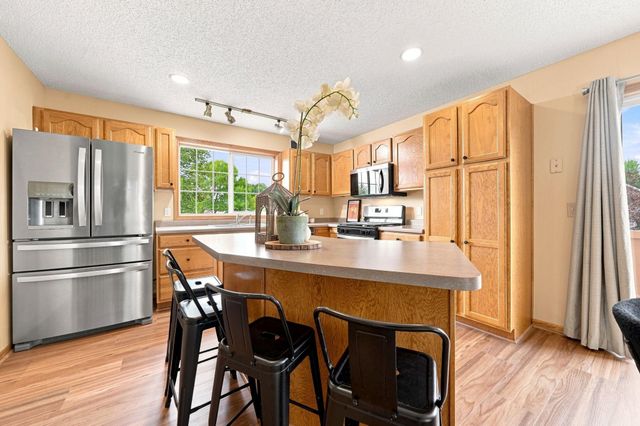 10693 Karston Avenue NE, Albertville, MN 55301