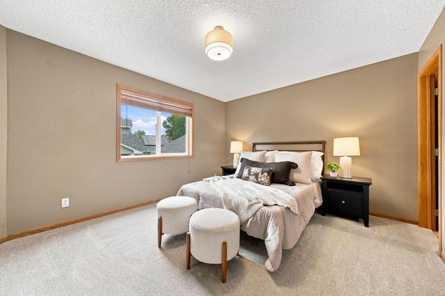 10693 Karston Avenue NE, Albertville, MN 55301