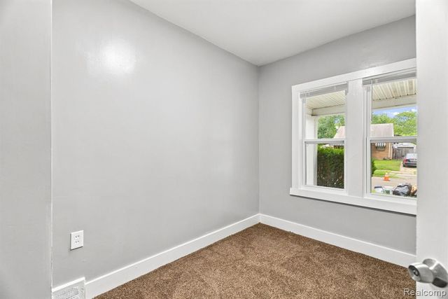 19391 Greeley Street, Highland Park, MI 48203