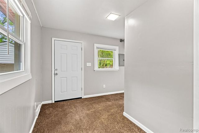 19391 Greeley Street, Highland Park, MI 48203