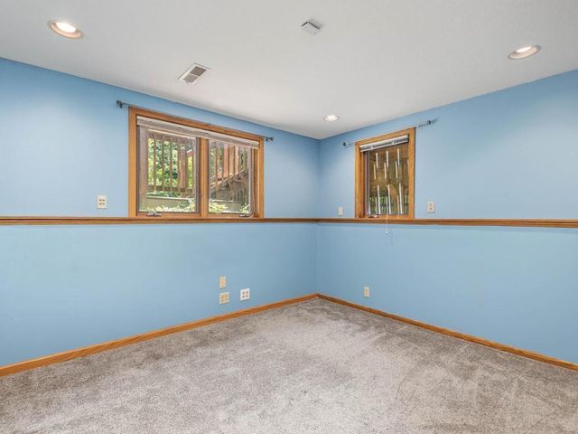 13420 Pennock Avenue, Apple Valley, MN 55124