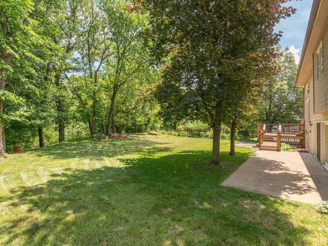13420 Pennock Avenue, Apple Valley, MN 55124