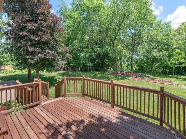 13420 Pennock Avenue, Apple Valley, MN 55124