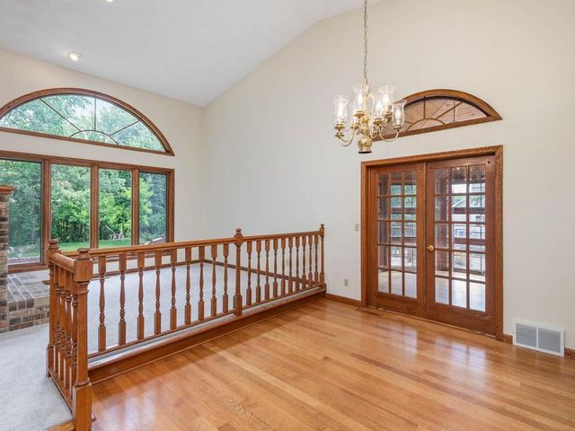 13420 Pennock Avenue, Apple Valley, MN 55124