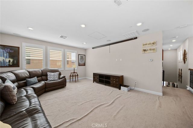 27105 Yearling, Saugus, CA 91350
