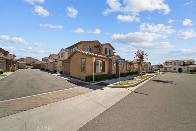 27105 Yearling, Saugus, CA 91350