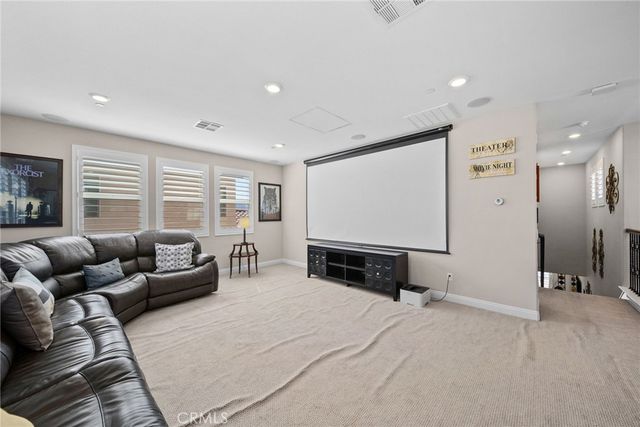 27105 Yearling, Saugus, CA 91350