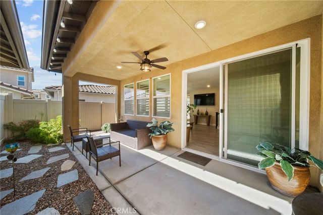 27105 Yearling, Saugus, CA 91350