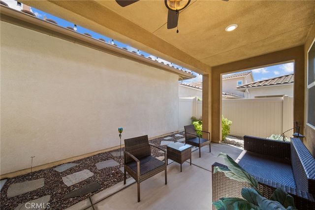 27105 Yearling, Saugus, CA 91350