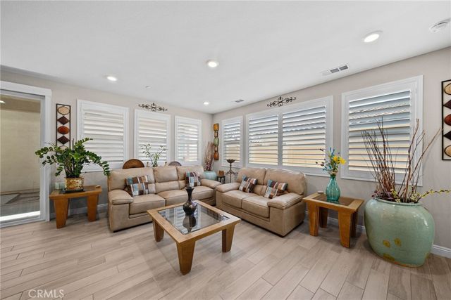 27105 Yearling, Saugus, CA 91350