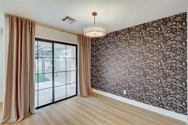 3948 Cobble Creek Court, Las Vegas, NV 89108