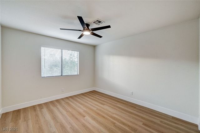 3948 Cobble Creek Court, Las Vegas, NV 89108