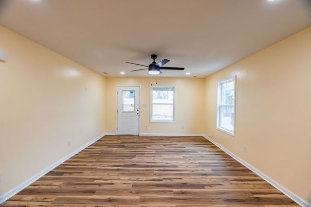 807 Maple Ct, Hopkinsville, KY 42240