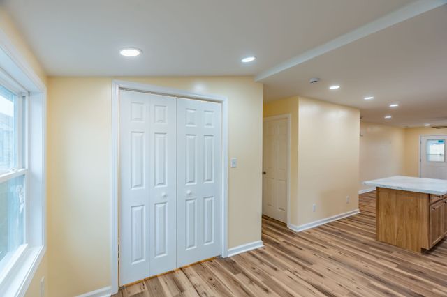 807 Maple Ct, Hopkinsville, KY 42240