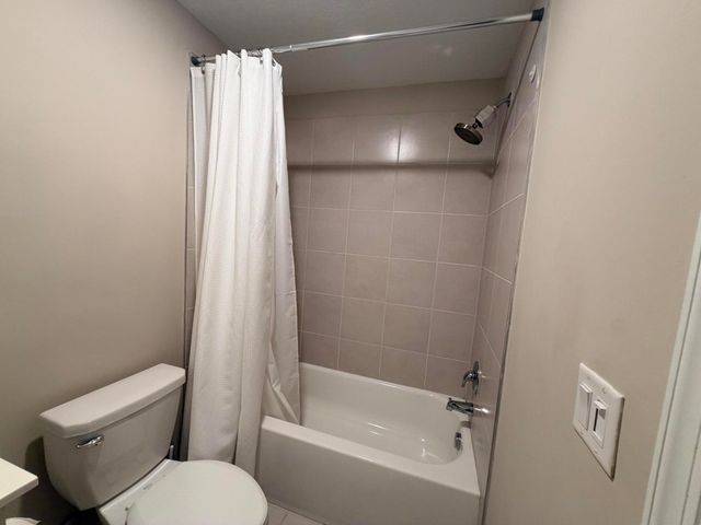 4311 Bradbury Court, Riviera Beach, FL 33410