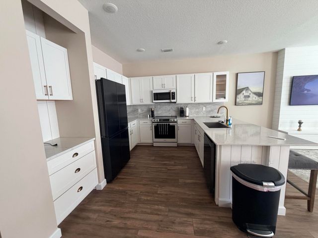 4311 Bradbury Court, Riviera Beach, FL 33410