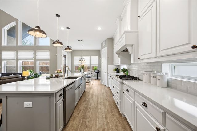 13520 Kettle Camp Road, Frisco, TX 75035