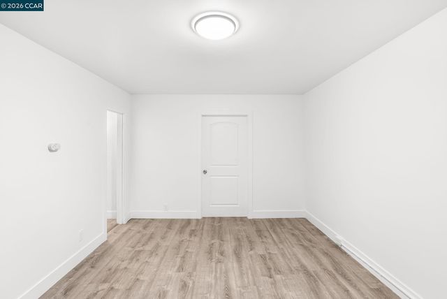 2220 S Crest Ave, Martinez, CA 94553