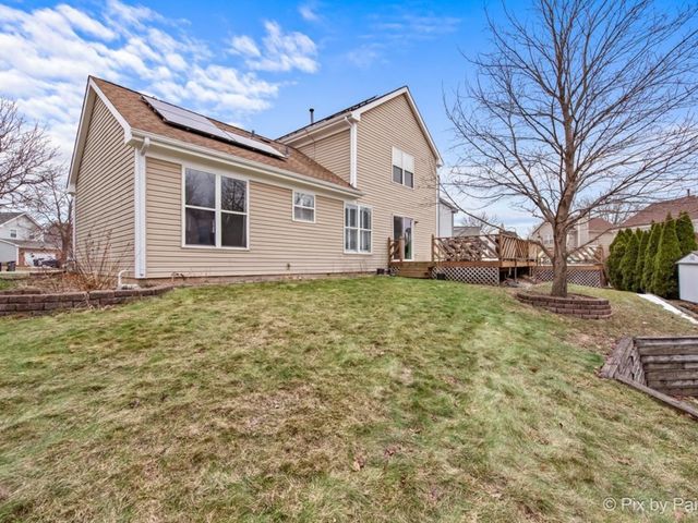 1115 Apple Hill Court, Elgin, IL 60120