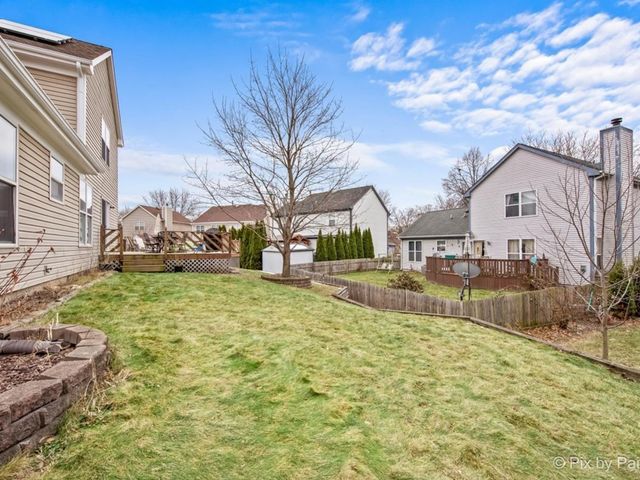 1115 Apple Hill Court, Elgin, IL 60120