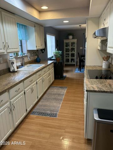 2237 W COUNTRY CLUB Drive, Overgaard, AZ 85933