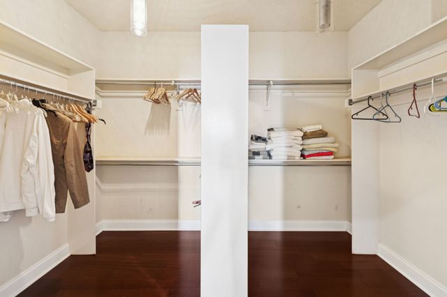 2821 ClearMeadow Drive, Mesquite, TX 75181