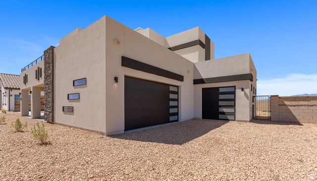 528 W GREEN MOUNTAIN DR, St. George, UT 84790