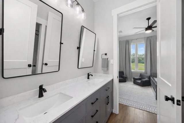 1507 Smith Rau Rd, Columbus, TX 78934