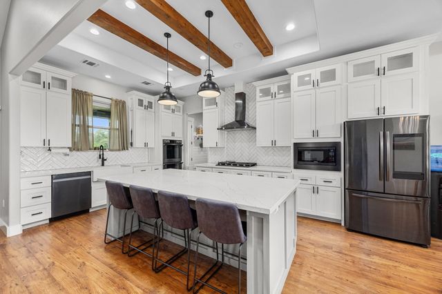 1507 Smith Rau Rd, Columbus, TX 78934