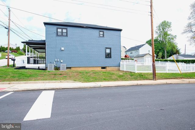 298 SUMMIT AVE, Conshohocken, PA 19428