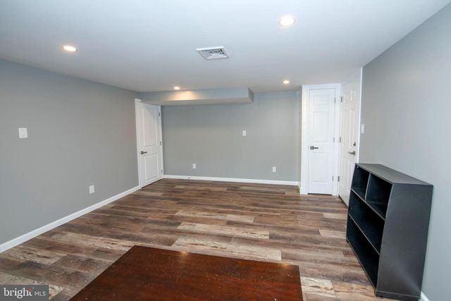 298 SUMMIT AVE, Conshohocken, PA 19428