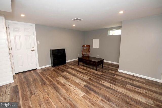 298 SUMMIT AVE, Conshohocken, PA 19428