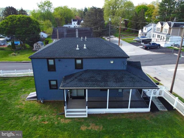 298 SUMMIT AVE, Conshohocken, PA 19428