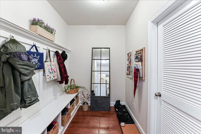 117 ELTON FARM CIR, Glen Mills, PA 19342