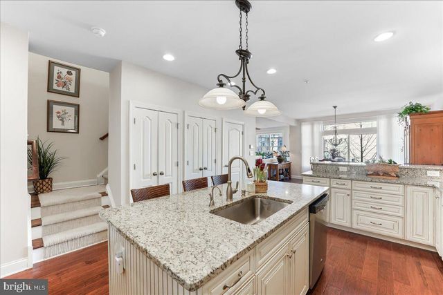 117 ELTON FARM CIR, Glen Mills, PA 19342