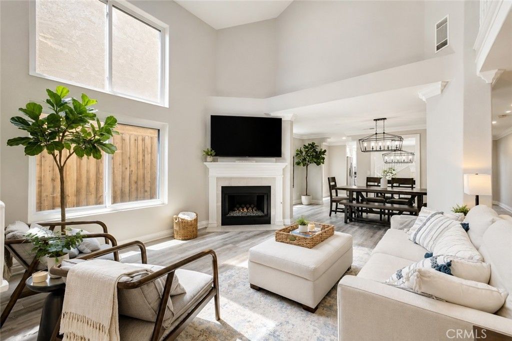 Image 1 of property listing at 1209 Alabama Street, Huntington Beach, CA 92648
