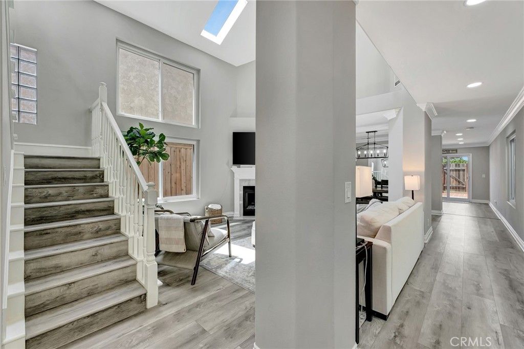 Image 21 of property listing at 1209 Alabama Street, Huntington Beach, CA 92648