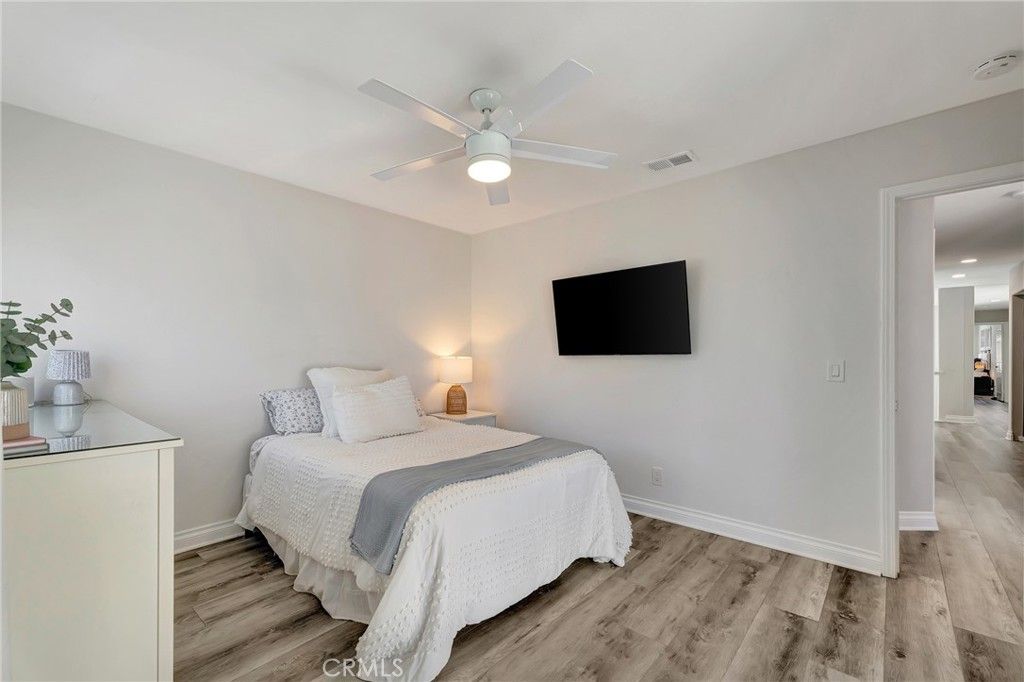 Image 38 of property listing at 1209 Alabama Street, Huntington Beach, CA 92648