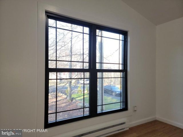 9069 IDLEWILD DR, Tobyhanna, PA 18466