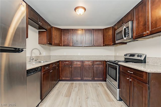 1808 East Webb Avenue, North Las Vegas, NV 89030