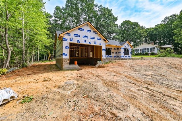 148 N Lee Street, Winston-salem, NC 27107