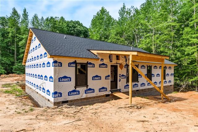148 N Lee Street, Winston-salem, NC 27107