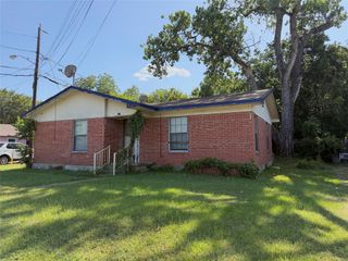 303 N Masters Drive, Dallas, TX 75217