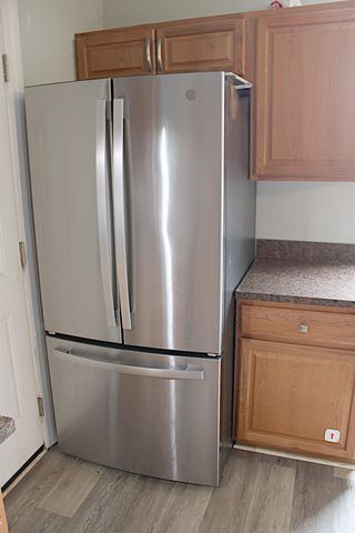 21878 Grandy Street, Clinton Township, MI 48035